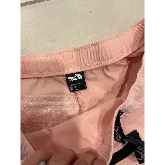 The north face women's large pink athletic hiking shorts - Picture 2 of 5